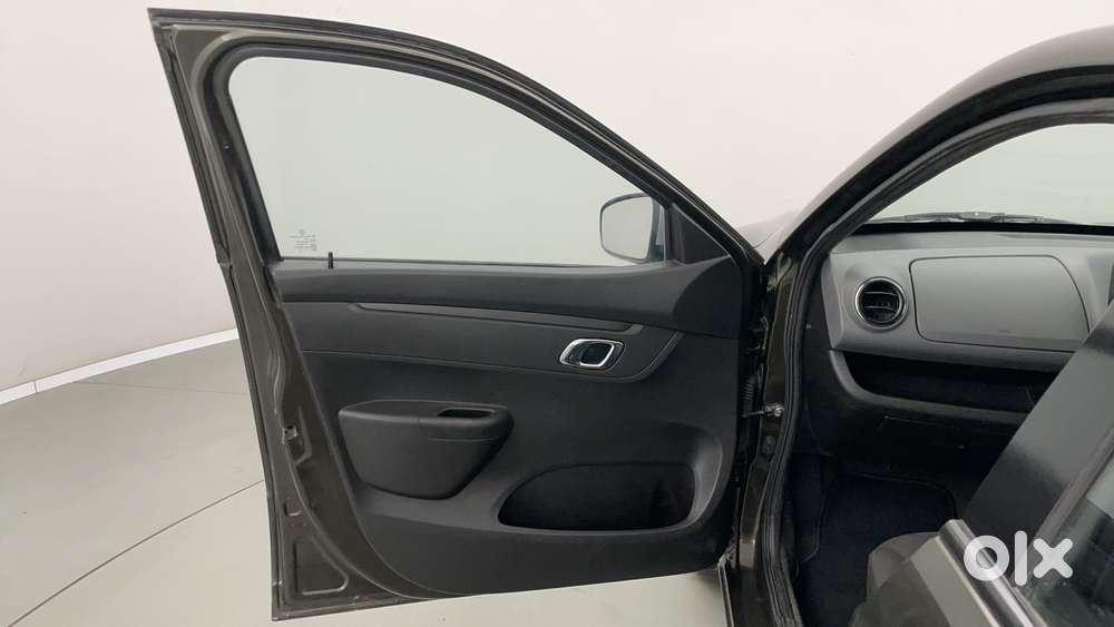 Renault Kwid 1.0 Rxt Sce Special (o), 2019, Petrol