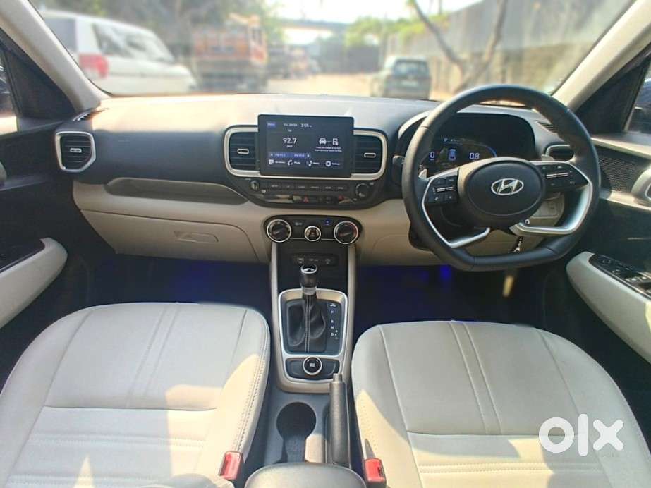 Hyundai Venue 1.0 S (o) Turbo Dct, 2024, Petrol