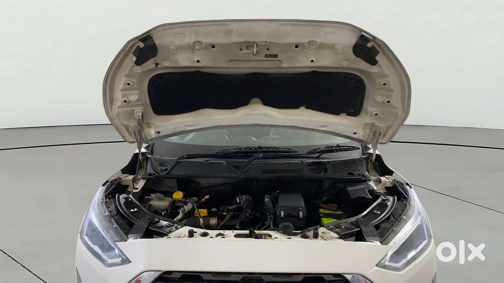 Nissan Magnite 1.0 Xv Premium Turbo Cvt, 2021, Petrol