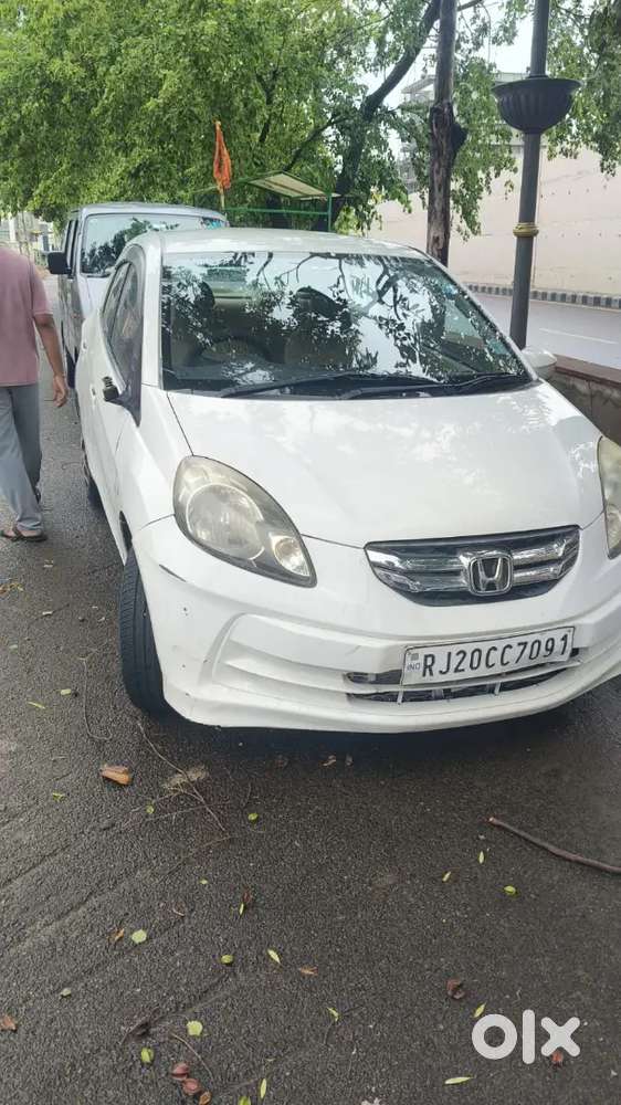 Honda Amaze Diesel 2013, Newly Gurrantt Tyres