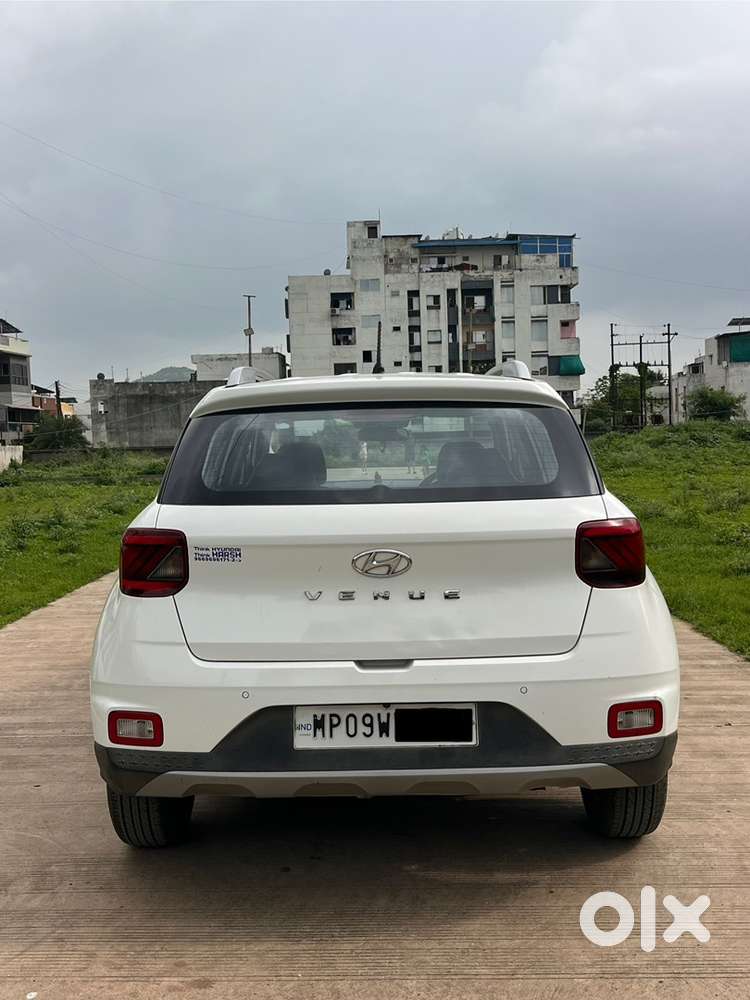 Hyundai Venue Diesel 2021