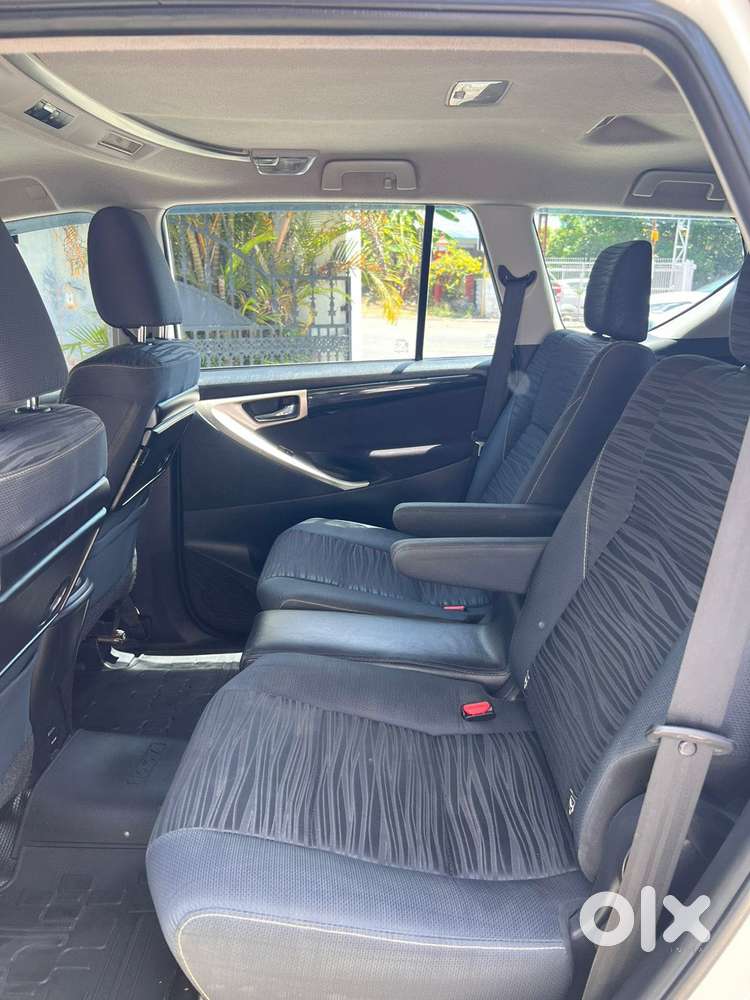 Toyota Innova Crysta 2.4 V 7 Str, 2018, Diesel