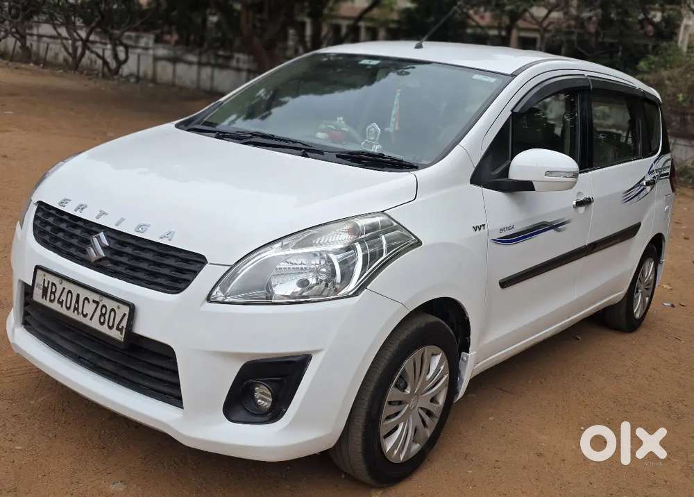Maruti Suzuki Ertiga Vxi Smart Hybird 2016