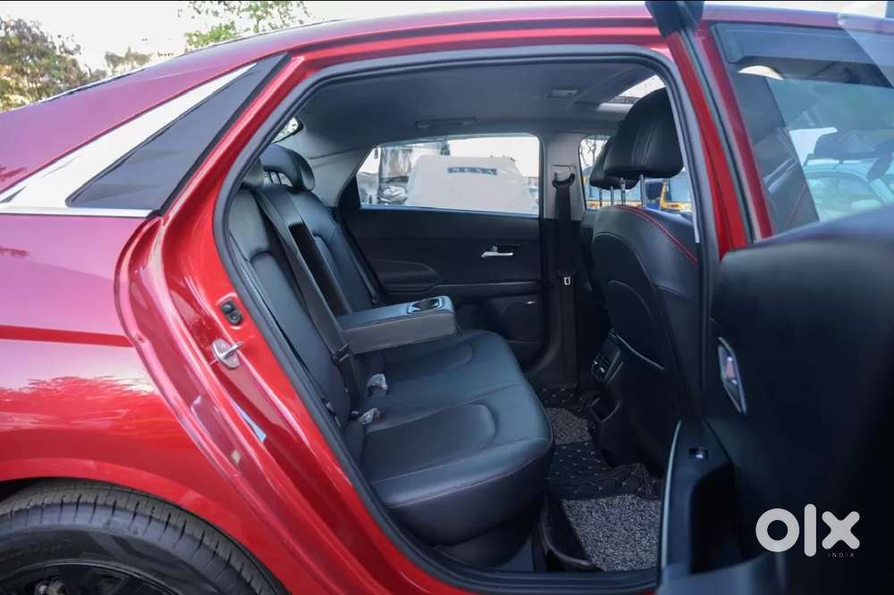 Hyundai Verna 1.5 Sx (o) Turbo Petrol Dct Dual Tone, 2023, Petrol