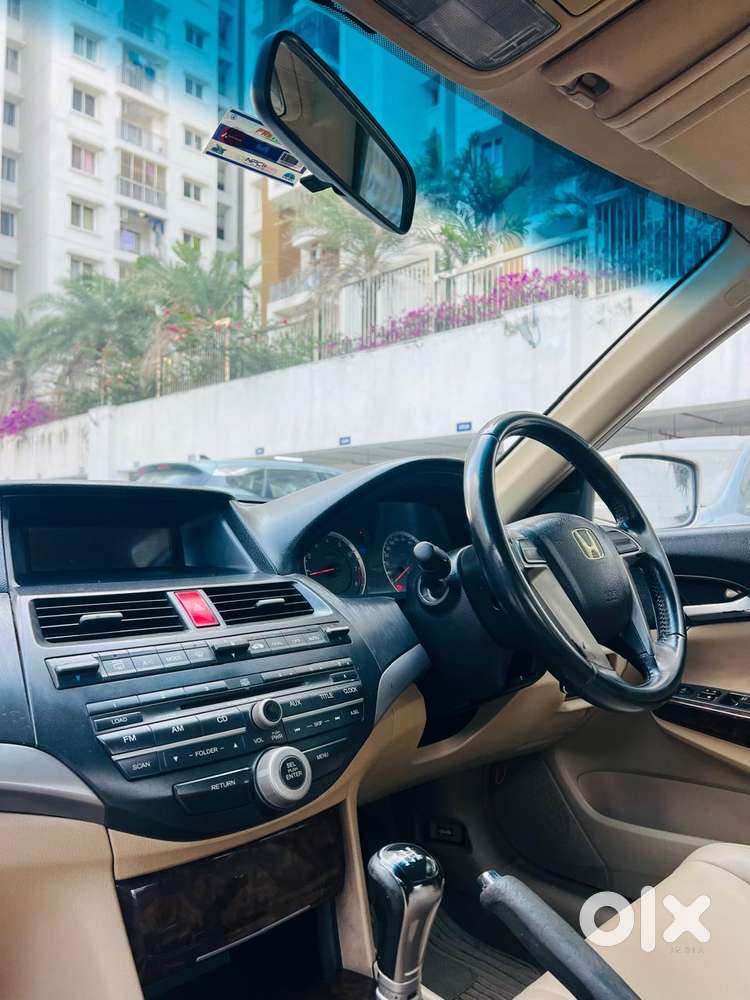 Honda Accord 2.4 Manual, 2008, Petrol