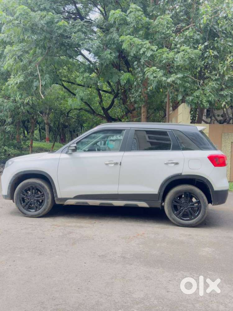 Maruti Suzuki Brezza Zdi+ Dual Tone, 2018, Diesel