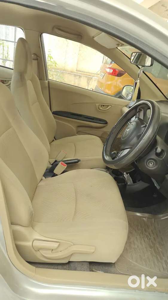 Honda Amaze 2014 Petrol 77500 Km Driven 3,10,000