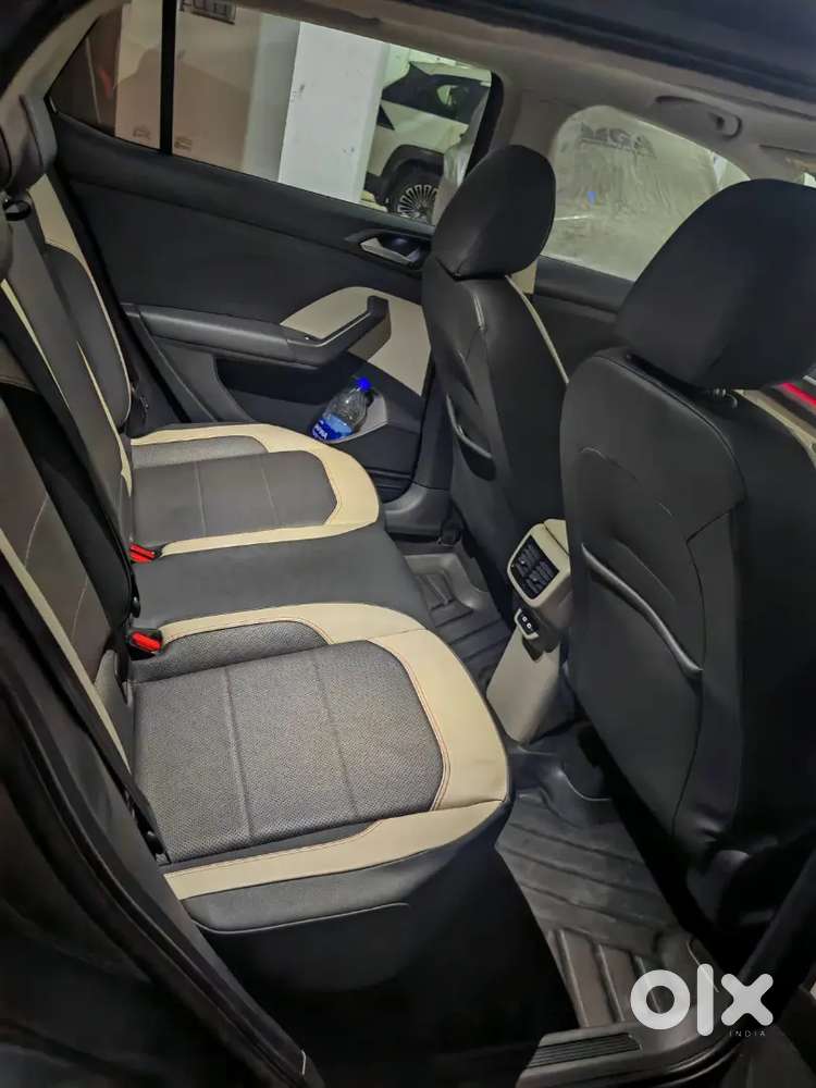 Volkswagen Taigun 2023 Petrol 27000 Km Driven