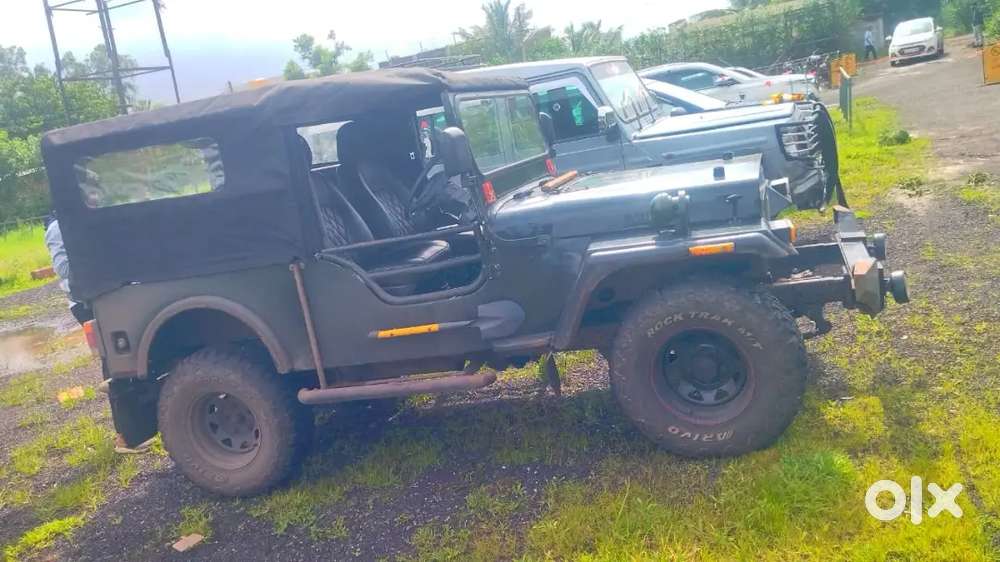 Mahindra Jeep Commander 1996