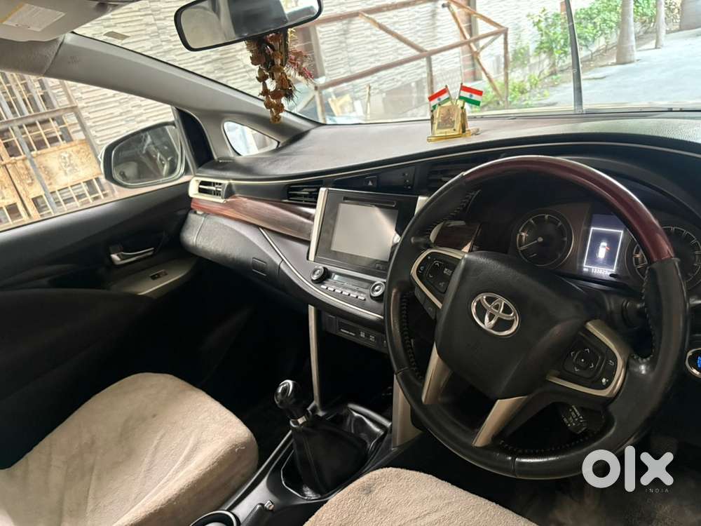 2016 Toyota Innova Crysta Zx 2.4 Diesel Manual | Single Owner