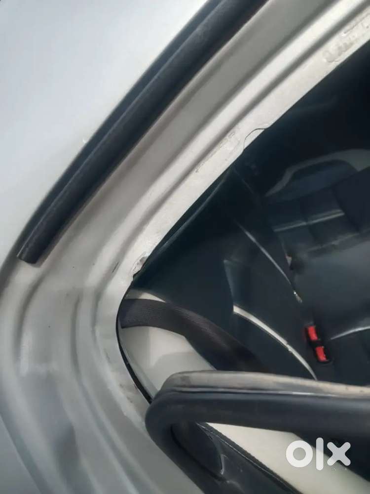 Maruti Suzuki Dzire 2010