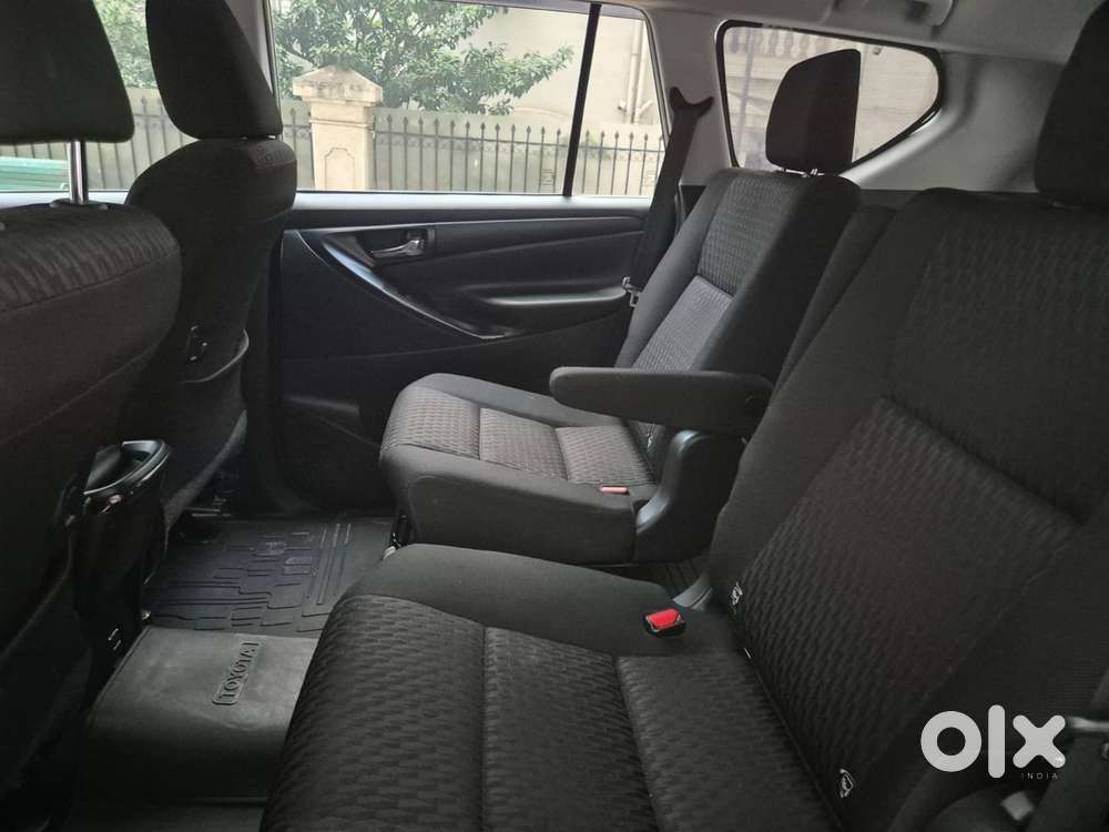 Toyota Innova Crysta 2.4 G Mt 7 Str, 2021, Diesel