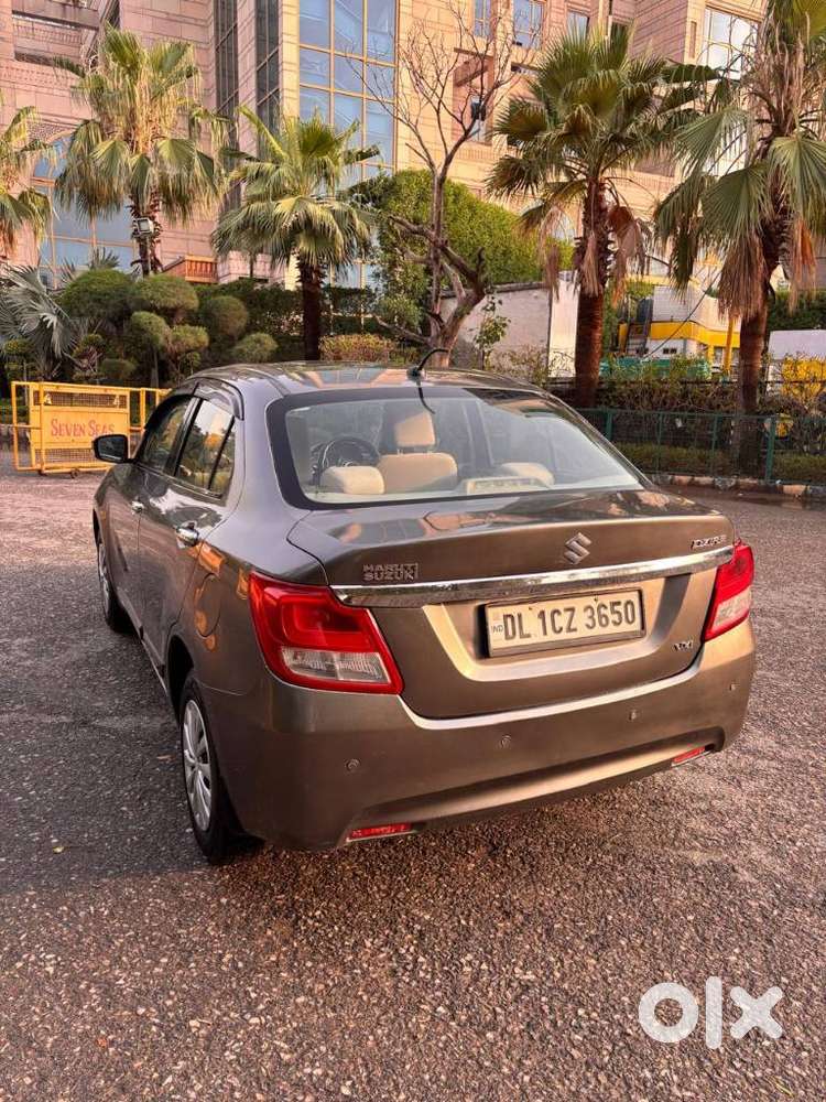 Maruti Suzuki Dzire 1.2 Vxi, 2018, Petrol