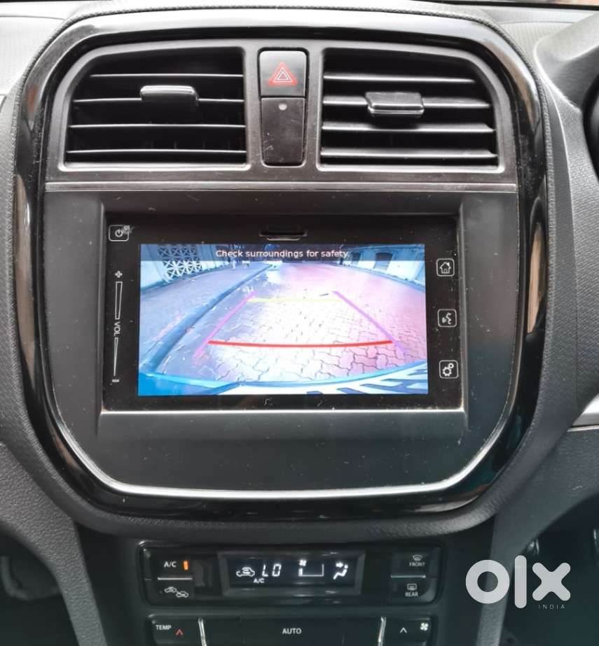 Maruti Suzuki Brezza Zdi+ Dual Tone, 2017, Diesel