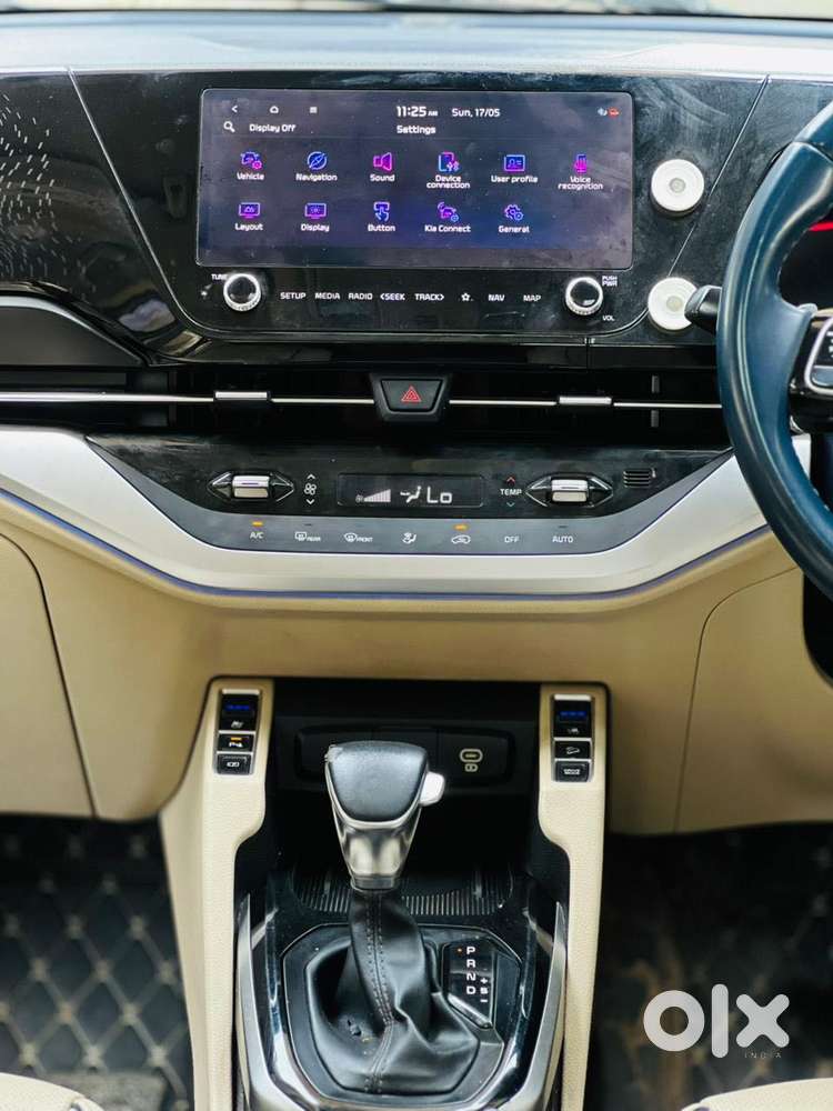 Kia Carens 1.5 Luxury Plus Diesel 6 Str, 2022, Diesel