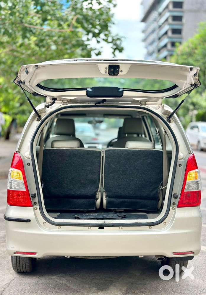 Toyota Innova 2.0 V, 2013, Diesel