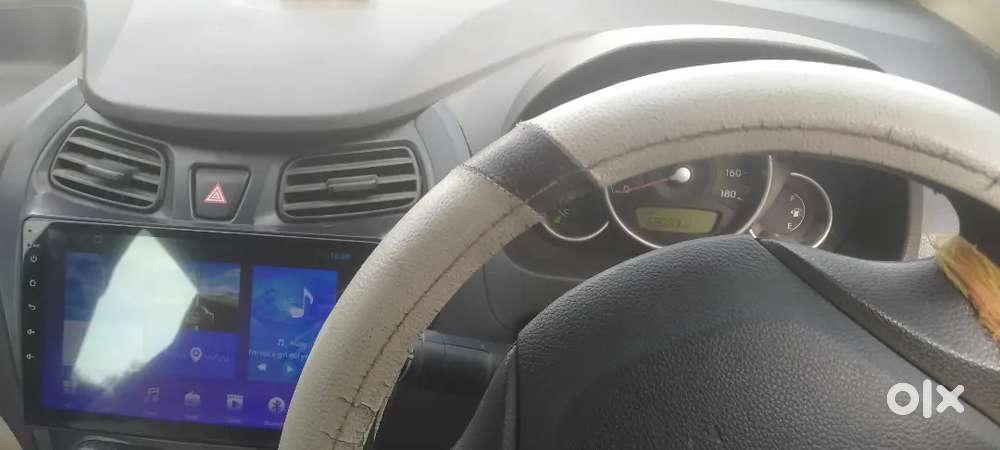 Family Used Car All Paper Complete 2 Lakh Comrensive Insurance Puc