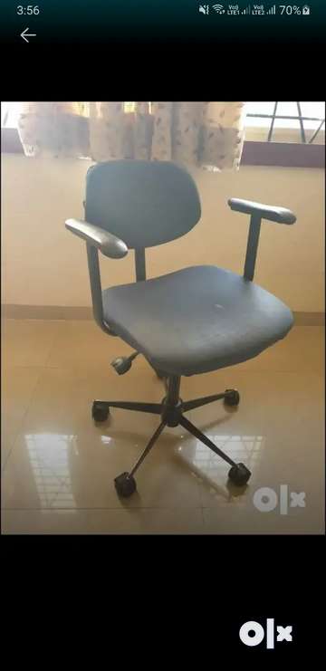 Godrej revolving office online chair