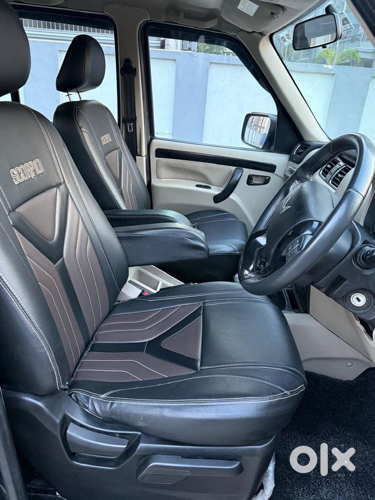 Mahindra Scorpio Classic 2.2 S 11 Mt 7 Str, 2023, Diesel