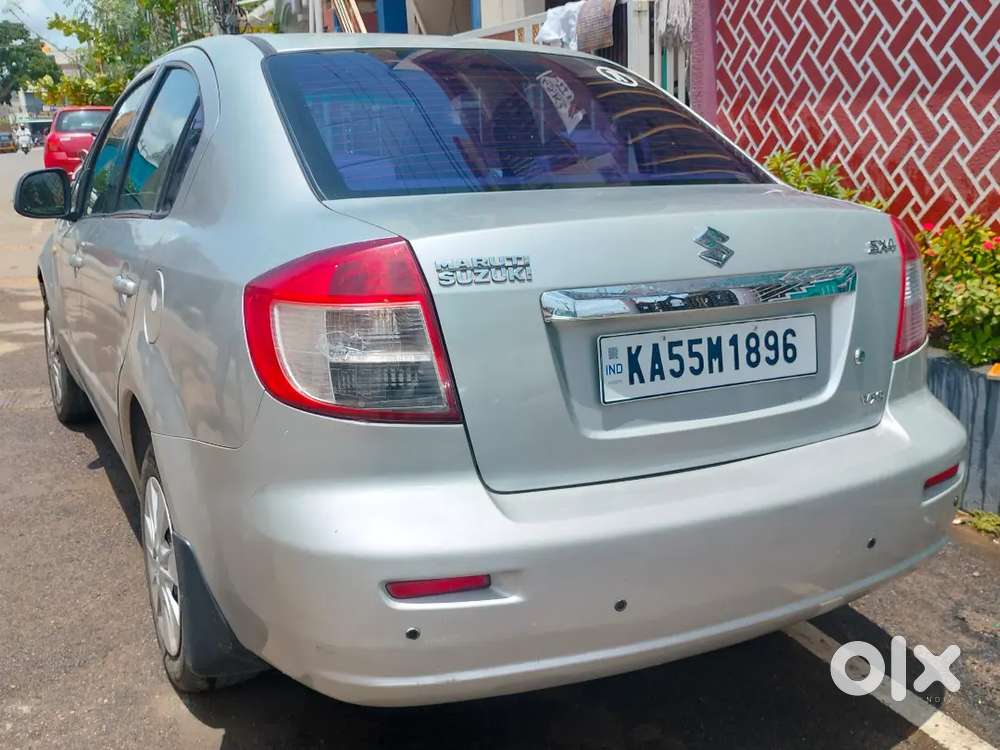 Maruti Suzuki Sx4 2010 Year Petrol