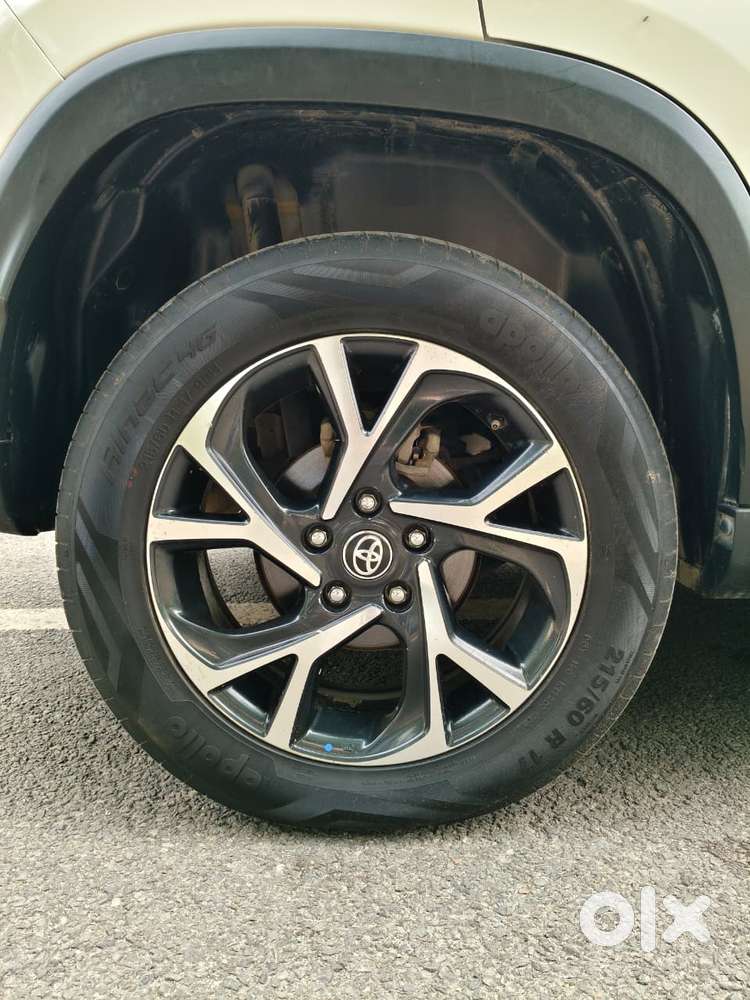 Toyota Urban Cruiser Hyryder 1.5 V Neo Drive Awd, 2023, Petrol