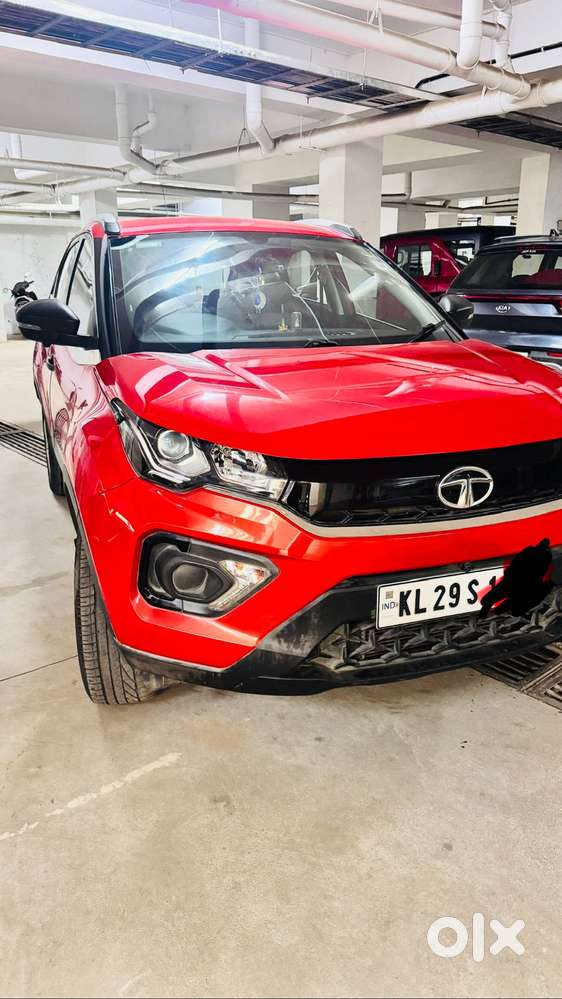 Tata Nexon 2020 Petrol | 70mi Front + Rear Dashcam Installed & 360 Cam