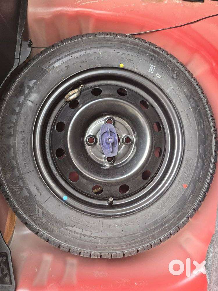 Maruti Suzuki Swift 1.2 Vxi (o), 2023, Petrol