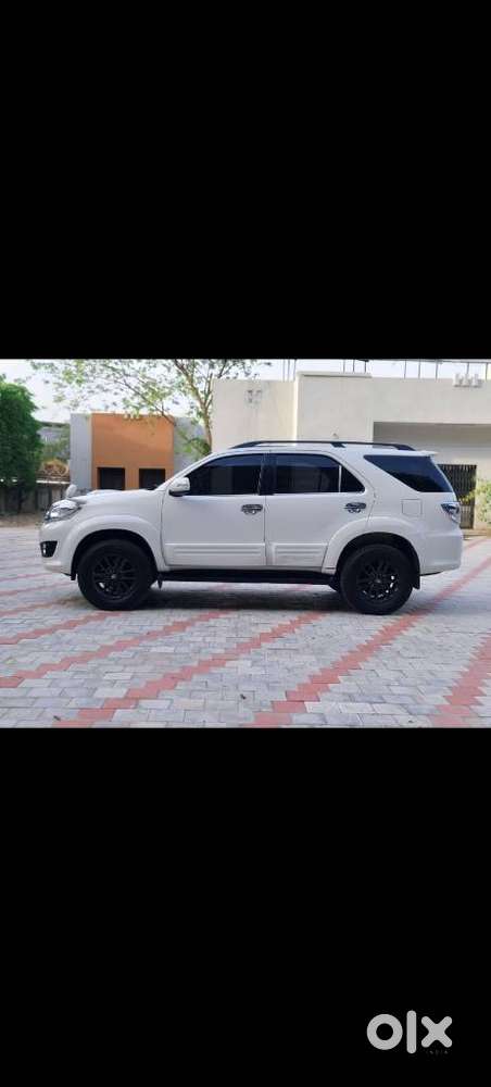 Toyota Fortuner 4x2 Mt 2.8 Diesel, 2014, Diesel