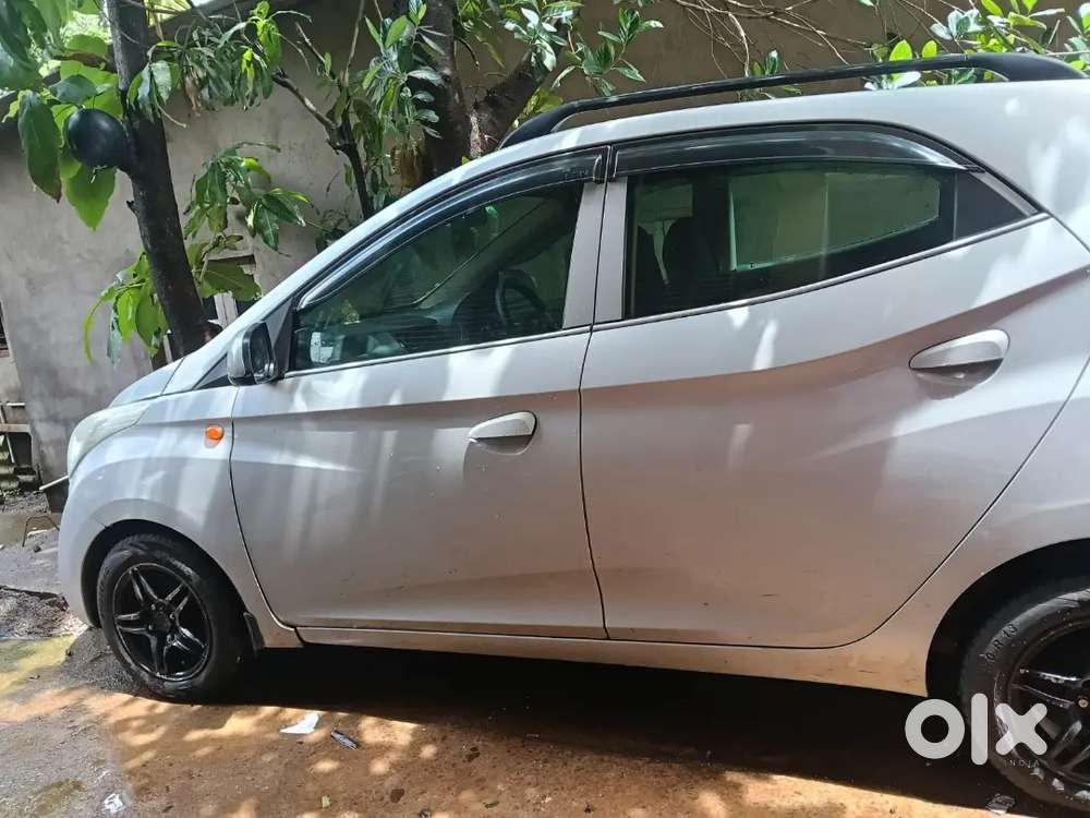 Hyundai Eon Sportz 2016