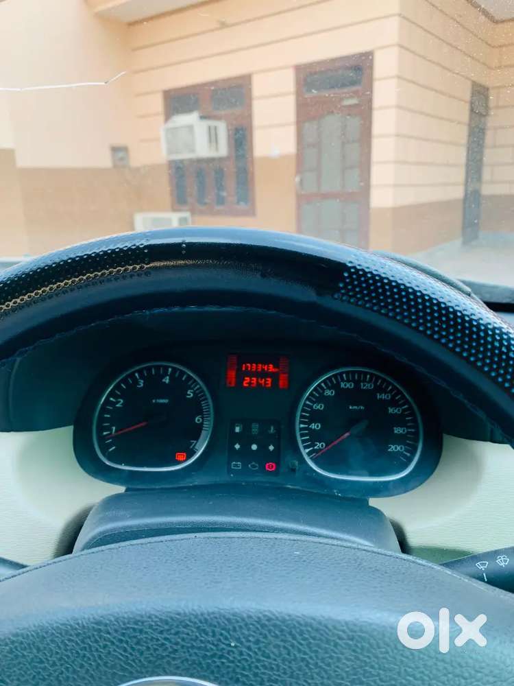 Renault Duster 2013/14 Model 
Diesel 173000