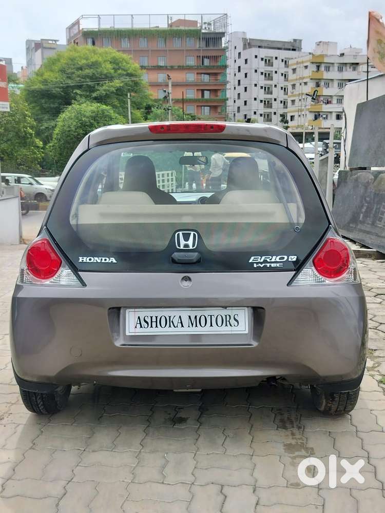 Honda Brio V Mt, 2012, Petrol