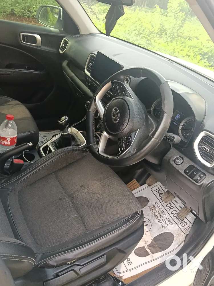 Hyundai Venue Diesel 2021 Knight Edition