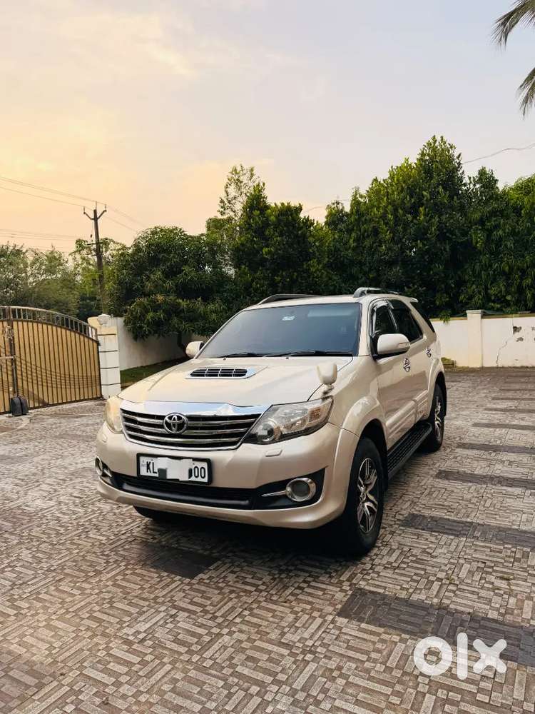 Toyota Fortuner Diesel 2013 December