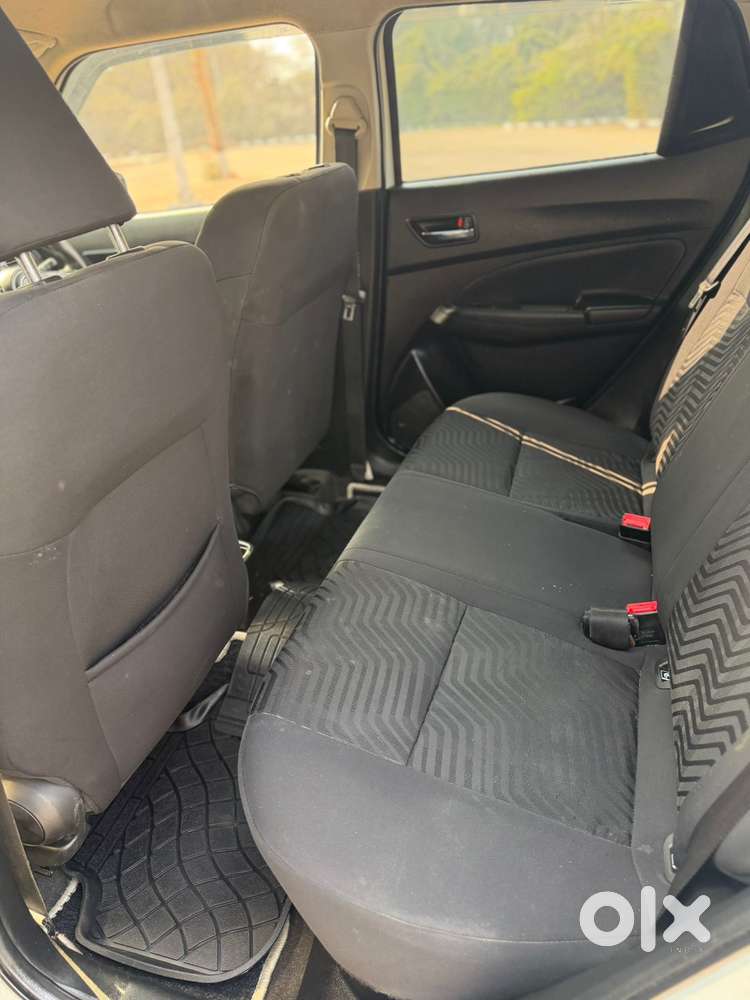 Maruti Suzuki Swift Vvt Vxi, 2021, Petrol