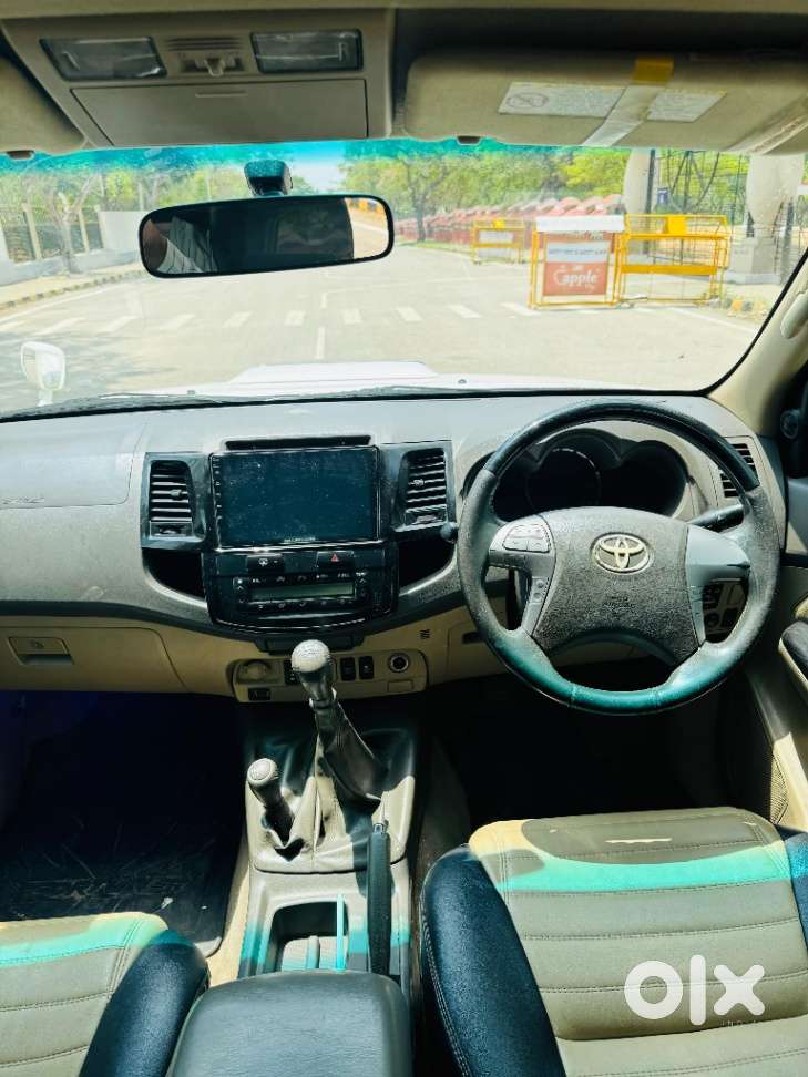 Toyota Fortuner 2011-2016 4x4 Mt, 2012, Diesel