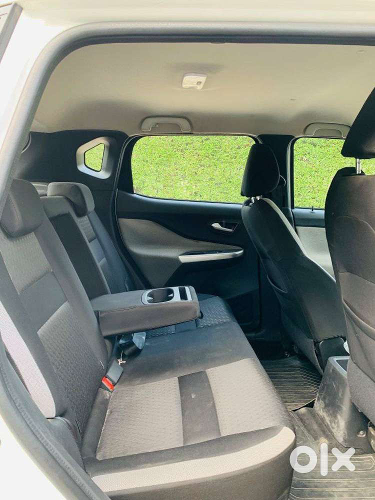 Nissan Magnite 1.0 Xv, 2023, Petrol
