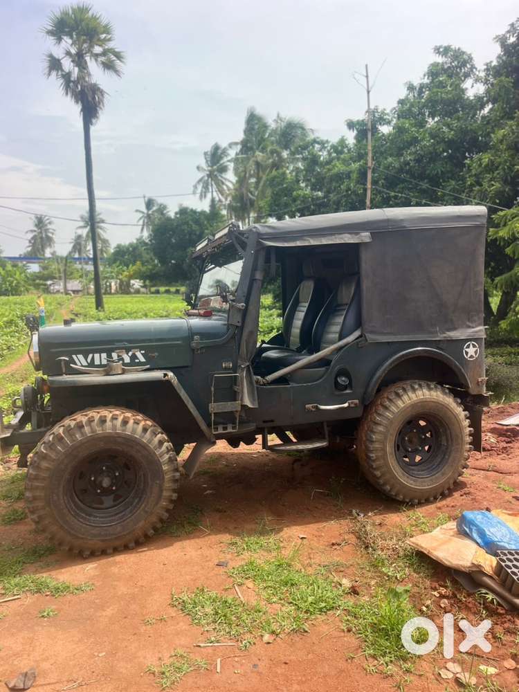 Mahindra Jeep 1985