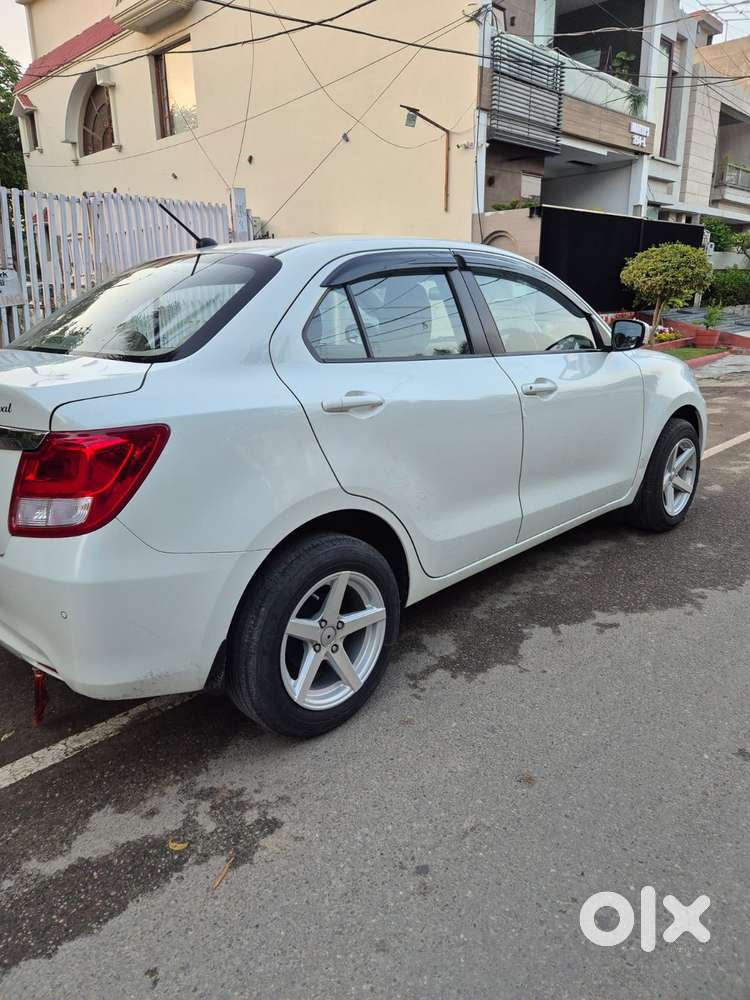 Maruti Suzuki Swift Dzire Vxi(o) Mt, 2023, Petrol