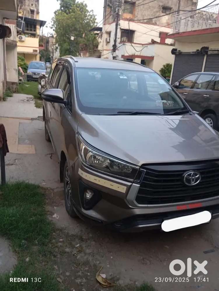 Toyota Innova Crysta 2022