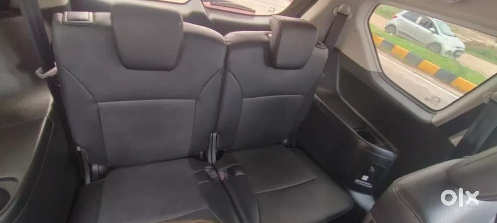 Maruti Suzuki Xl6 1.5 Alpha Mt, 2023, Petrol