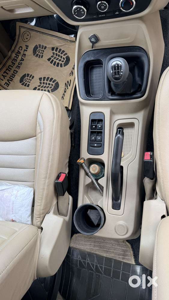 Mahindra Tuv 300 T4 Plus, 2018, Diesel
