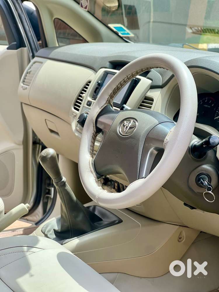 Toyota Innova 2.5 G (diesel) 7 Seater, 2014, Diesel