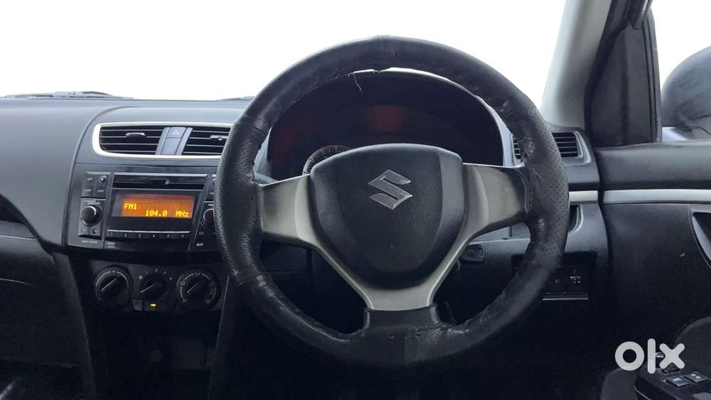 Maruti Suzuki Swift Vvt Vxi, 2015, Petrol