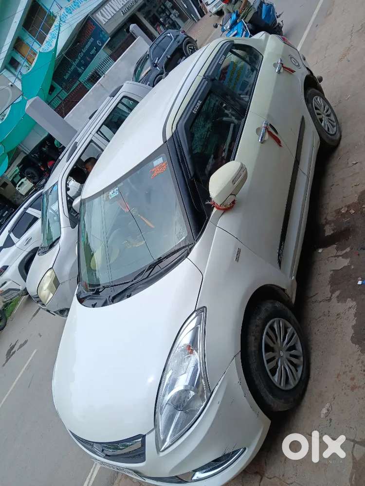 Maruti Suzuki Dzire Tour 2016