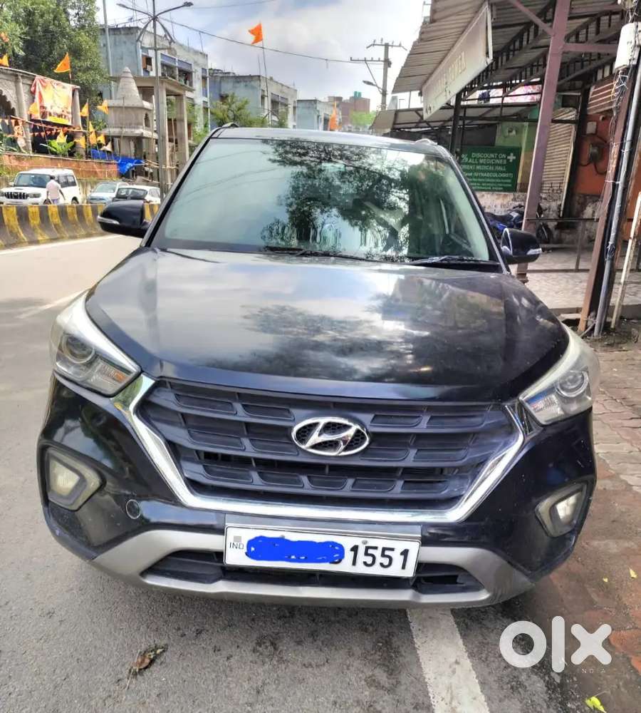 I Want To Sale Top Model Creta Ladise Use Car With Vip Number