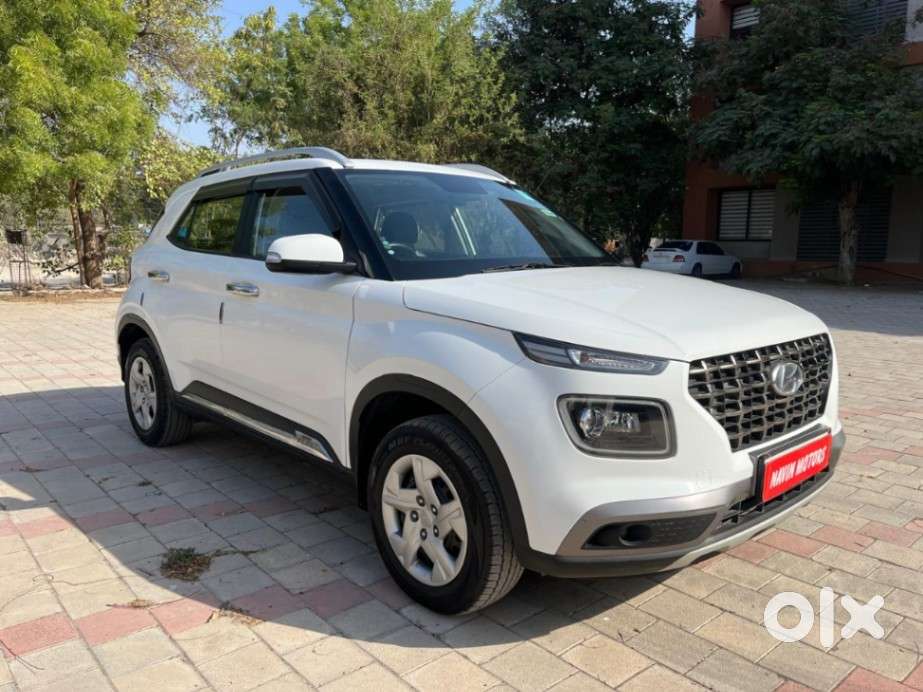 Hyundai Venue S Plus Mt 1.2 Kappa, 2021, Petrol
