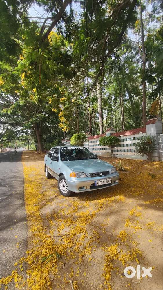 Maruti Suzuki Esteem 2004