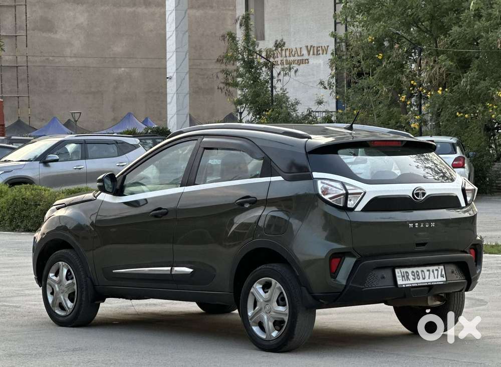 Tata Nexon 1.2 Revotron Xt, 2022, Petrol
