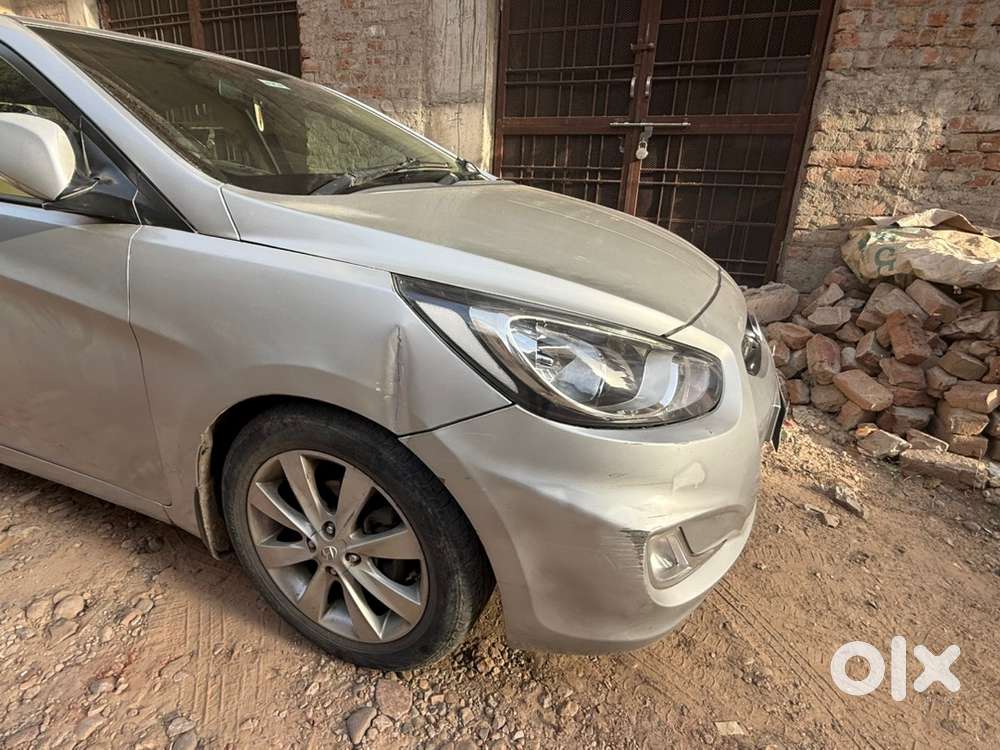 Hyundai Fluidic Verna 2011 Car