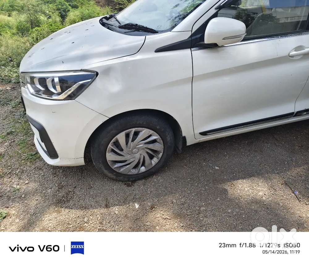 2021 Maruti Suzuki Ertiga Vxi One Hand Use